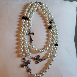 Charming Charlie necklace